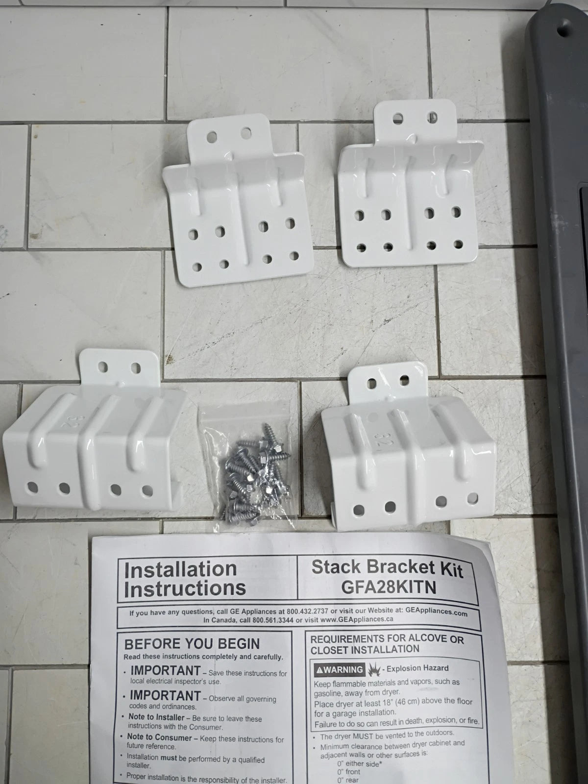 GE 22 in. Washer/Dryer Stack Bracket Kit Open Box