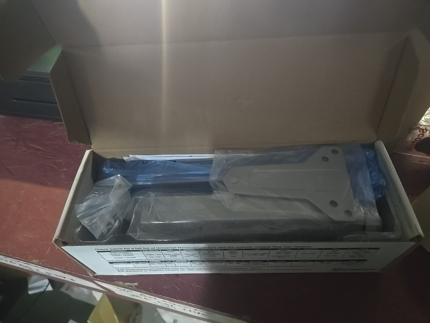 Universal Hardware Medium-Duty Commercial Door Closer Aluminum UH4051