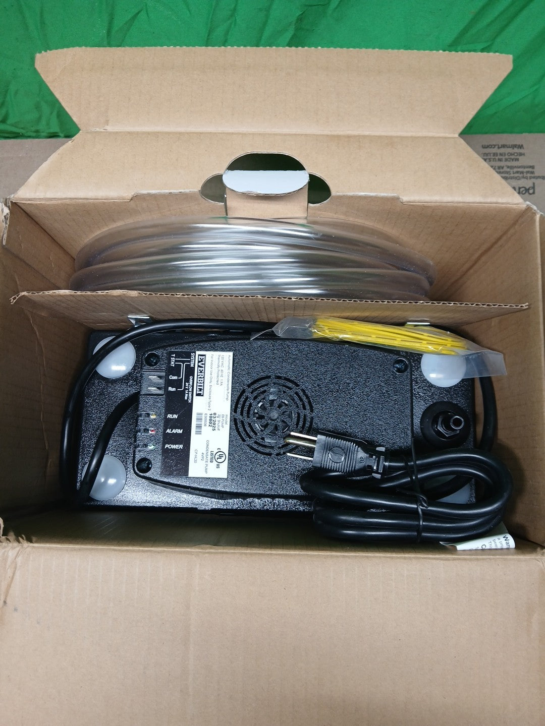 Everbilt 120-Volt Condensate Pump w/Hose EB-PUMP-T HVAC Pump - Open Box