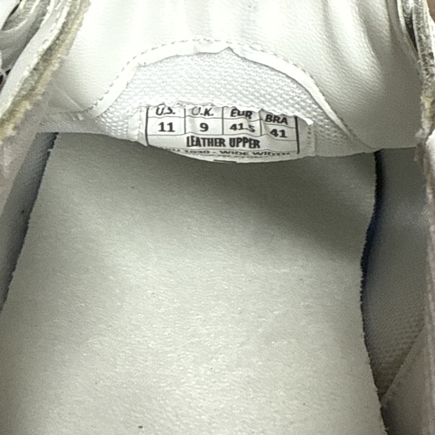 24 HOUR COMFORT Willa Women's Wide Width Leather Shoes size 11 nurse