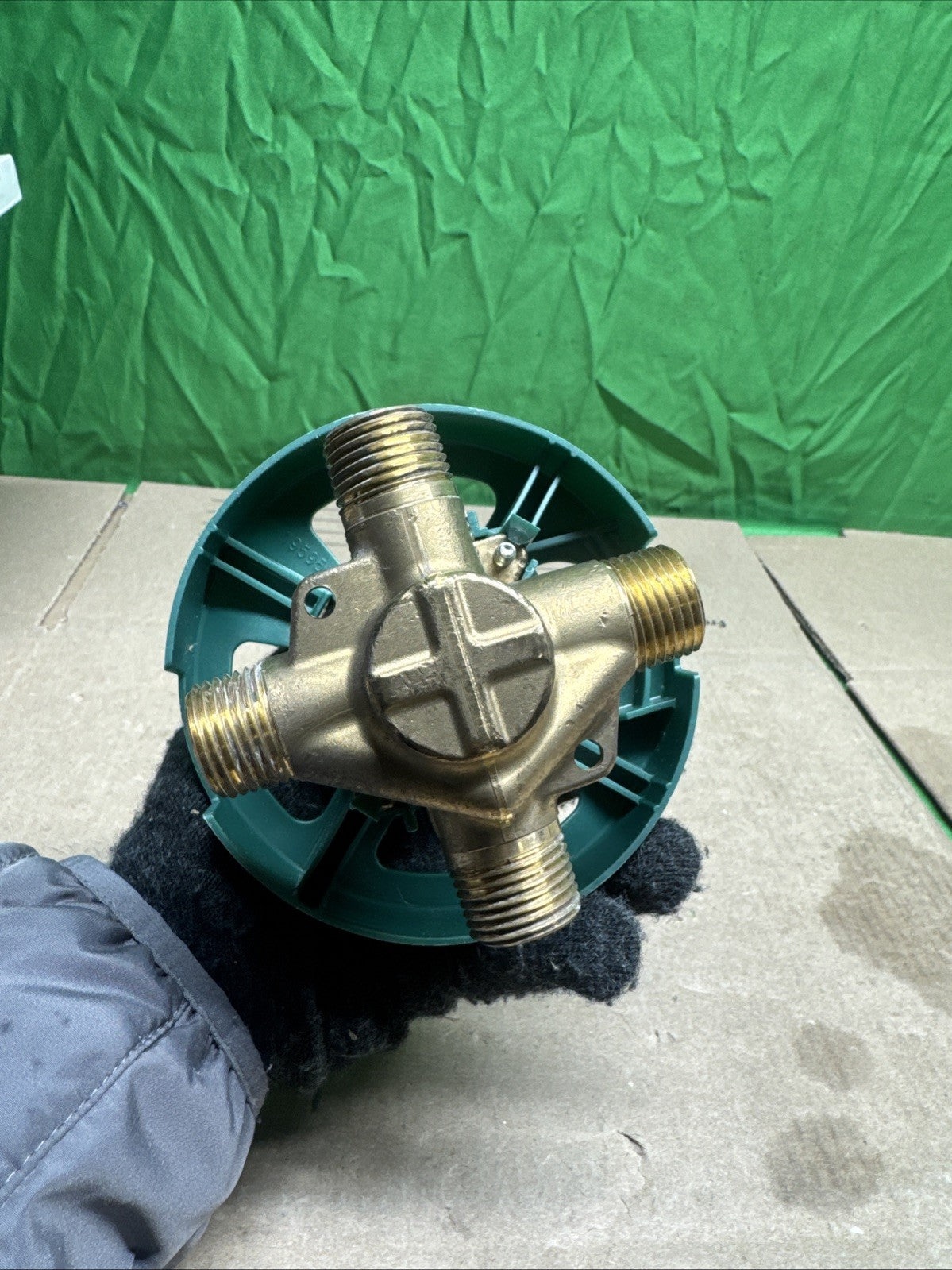 Moen 1/2 Inch Posi-Temp Pressure Balanced Rough-In Tub/shower Valve Model: 82510