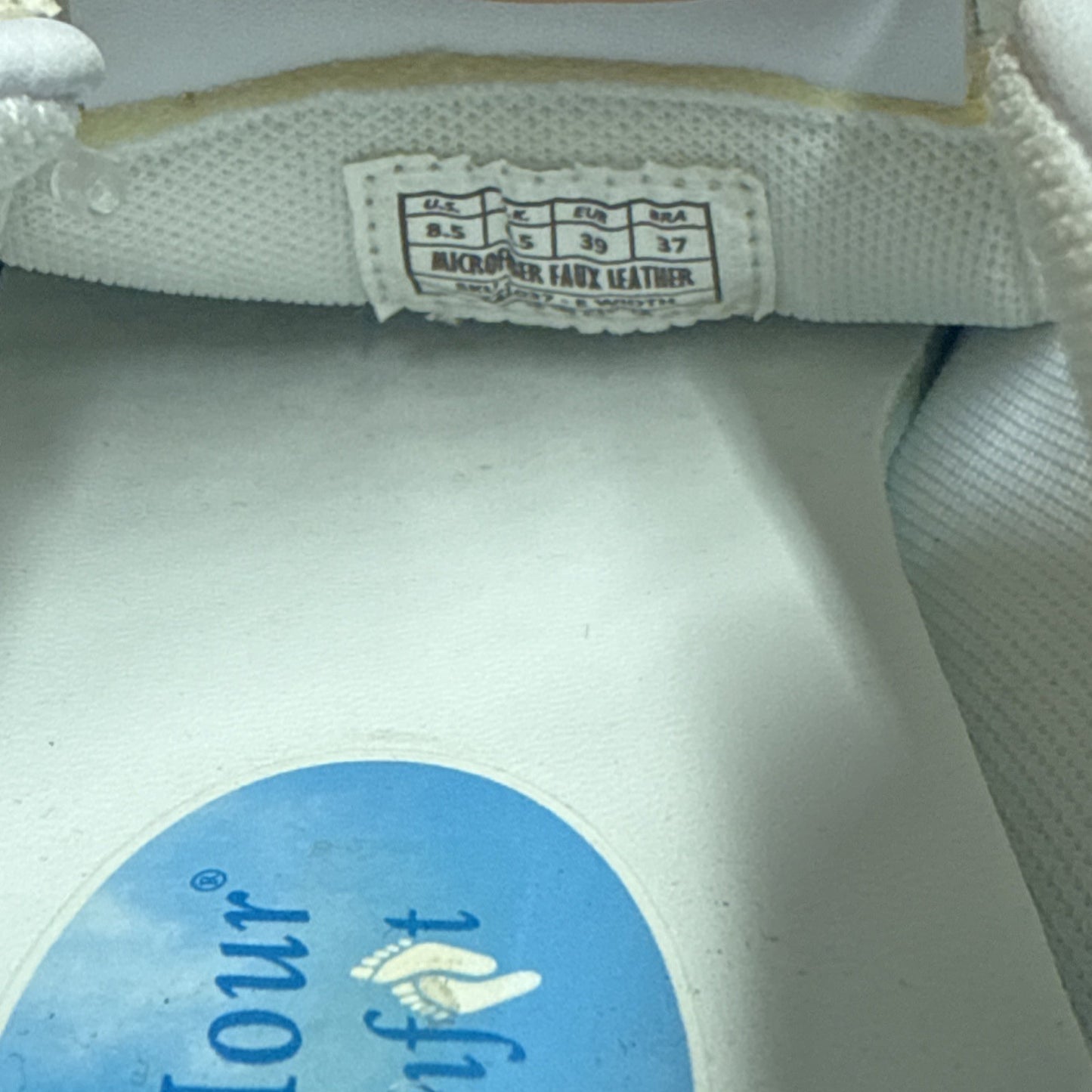 24 HOUR COMFORT Chloe Women's 8.5 Wide Width Moccasin Design Leather Shoes Nurse