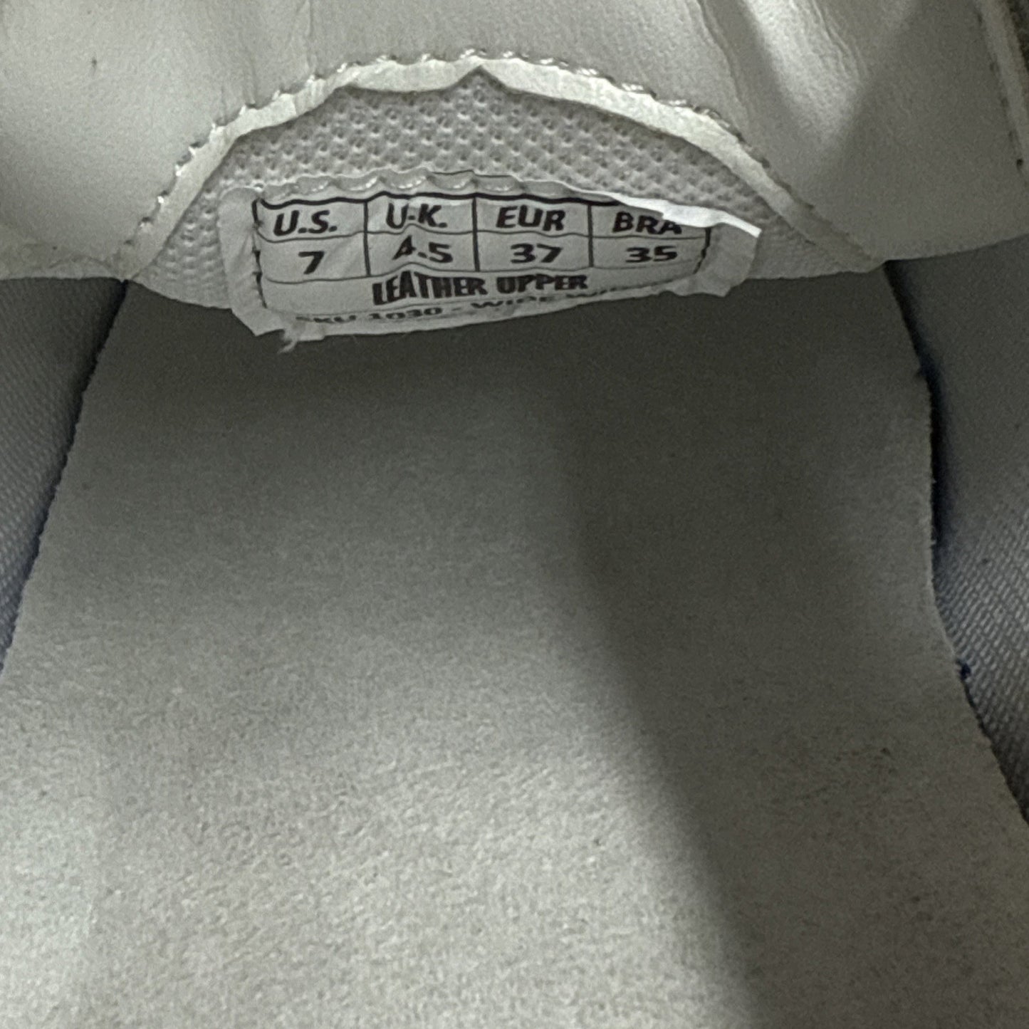 24 HOUR COMFORT Willa Women's Wide Width Leather Shoes size 7 nurse