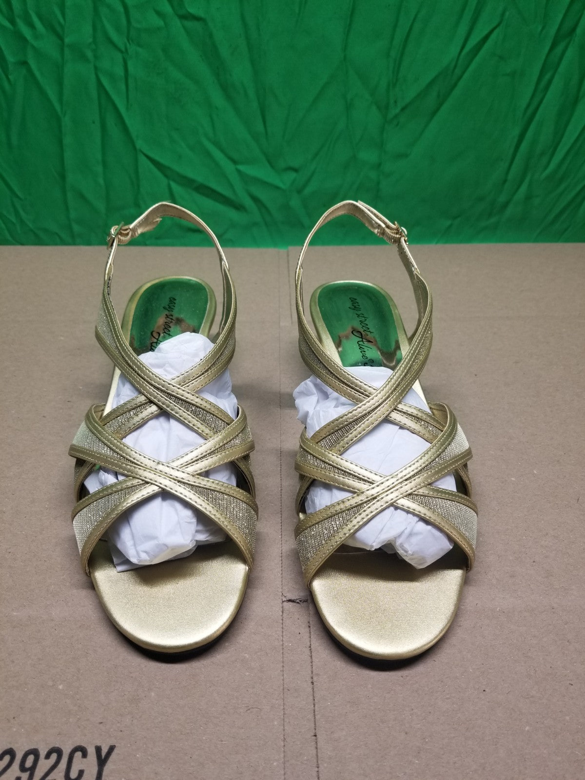 Easy Street Women's Gold Tristen Dress Sandals Shoe Size 9W