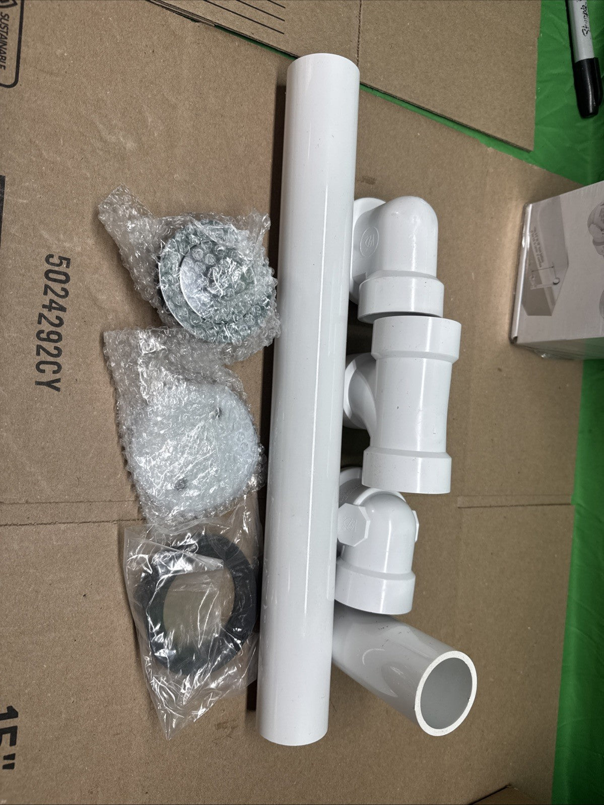 PF WaterWorks Chrome Trim Twist Close Bathtub Drain - Sch. 40 White PVC