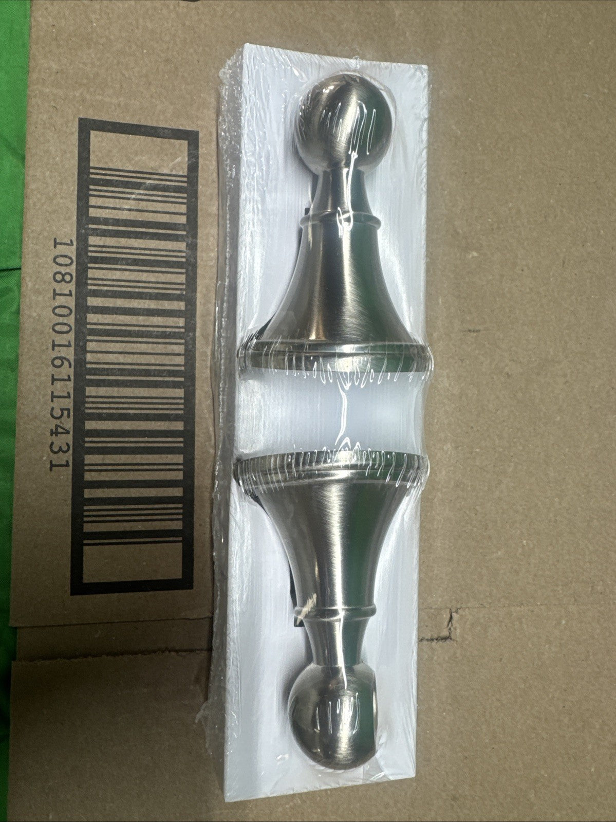 Delta Crestfield 18 in. Bathroom Towel Bar Spotshield Brushed Nickel 138029