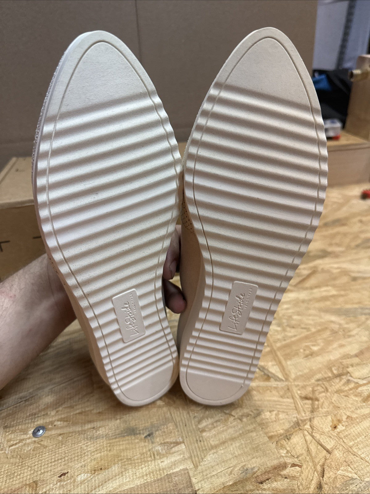 Womens Size 9.5 W Life Stride Bloom 2 Flats, Slip On Shoes NEW