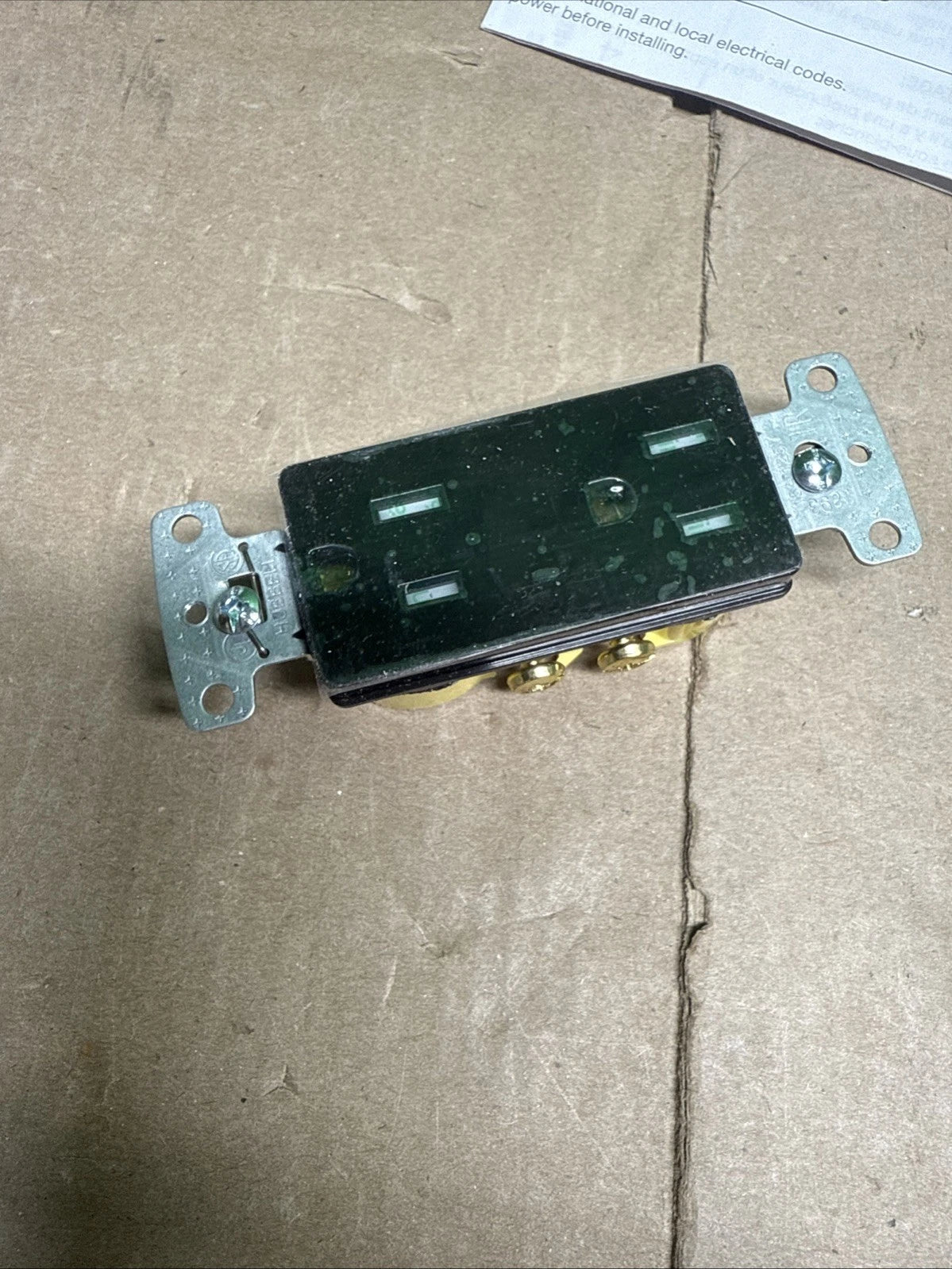 6239SS Stainless Steel Concealed Receptacle Floor Box Kit