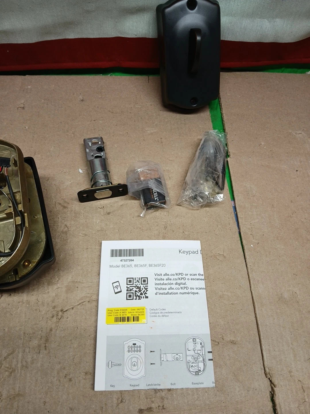 Schlage BE365 V CAM716 Camelot Keypad Deadbolt - Aged Bronze NEW OPEN BOX