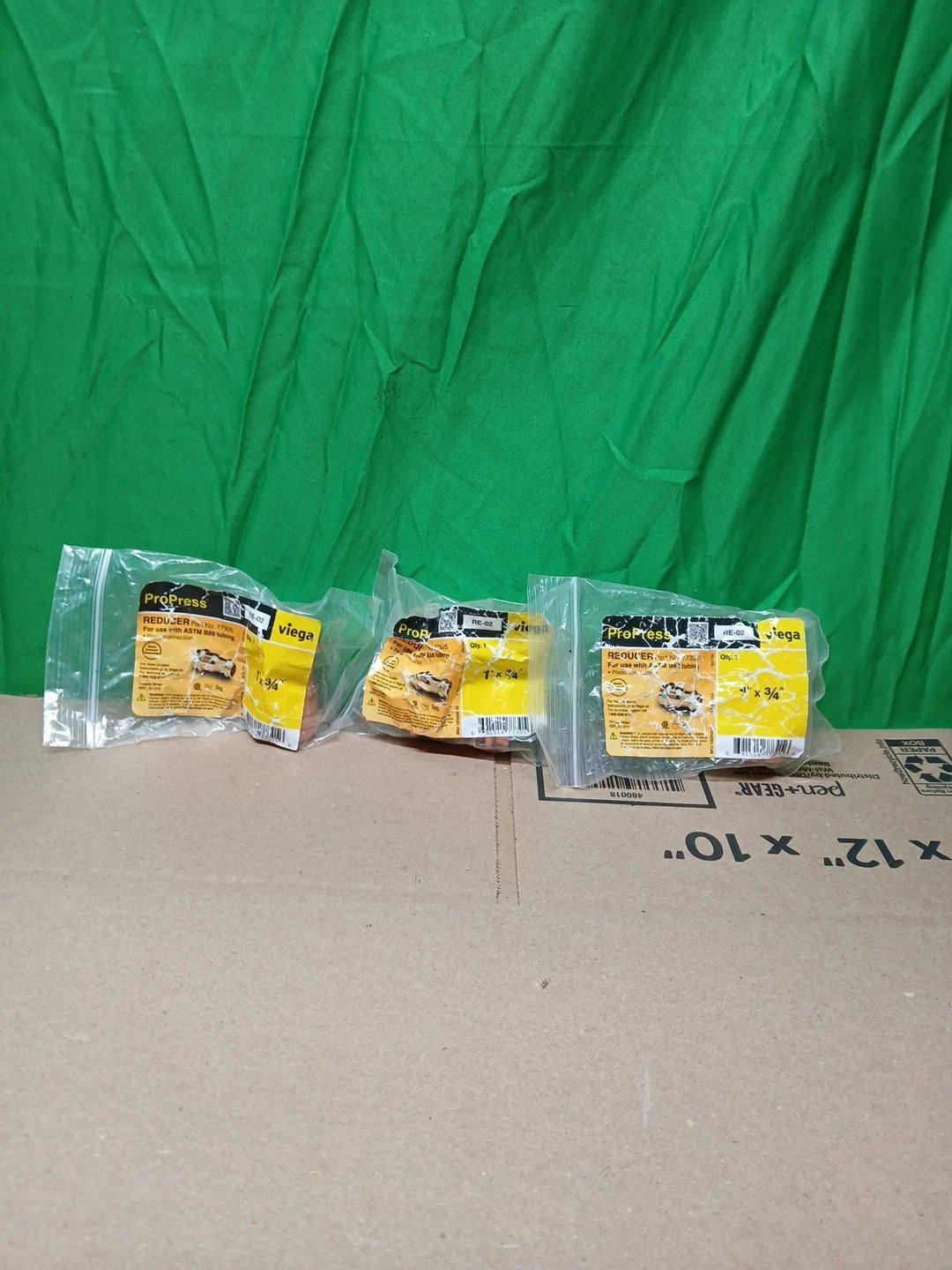 LOT OF 3 NEW Viega ProPress 1 in. x 3/4 in. Press Copper Reducers 77305 NEW