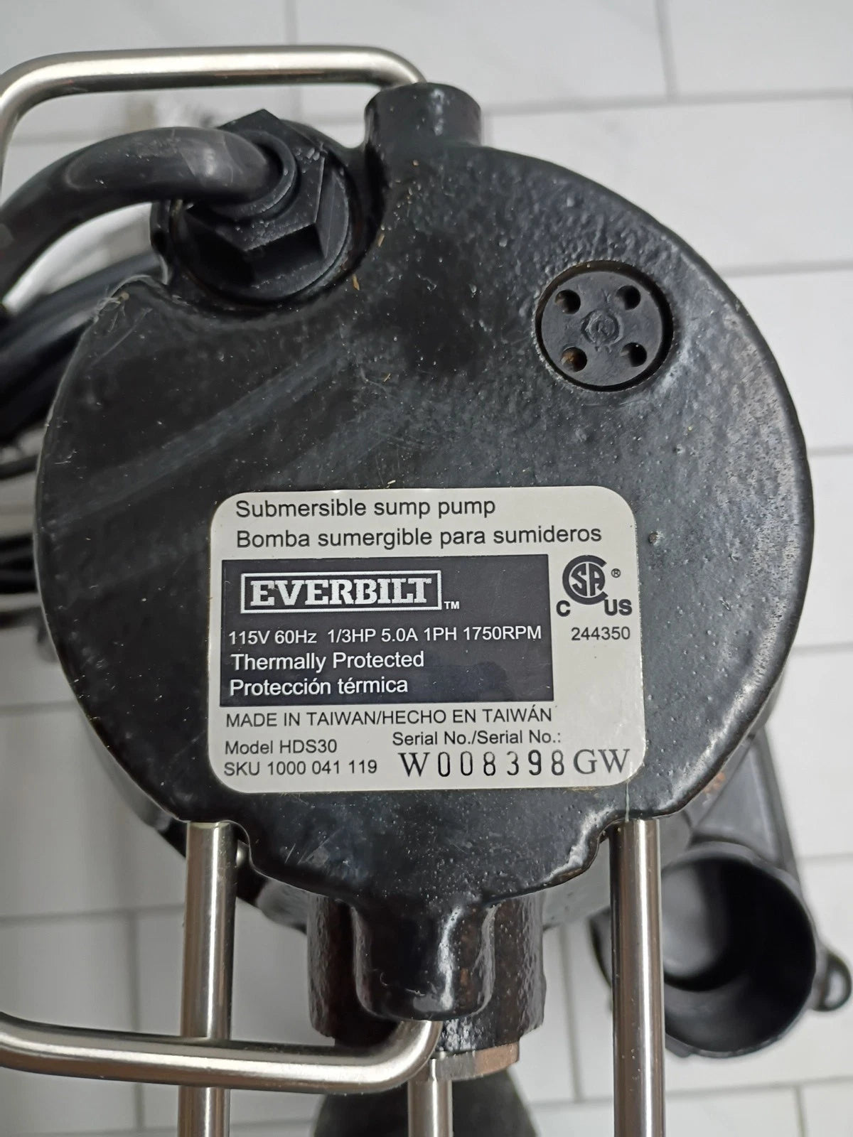 Everbilt 1000041119 1/3 HP Cast Iron Submersible Sump Pump New Open Box