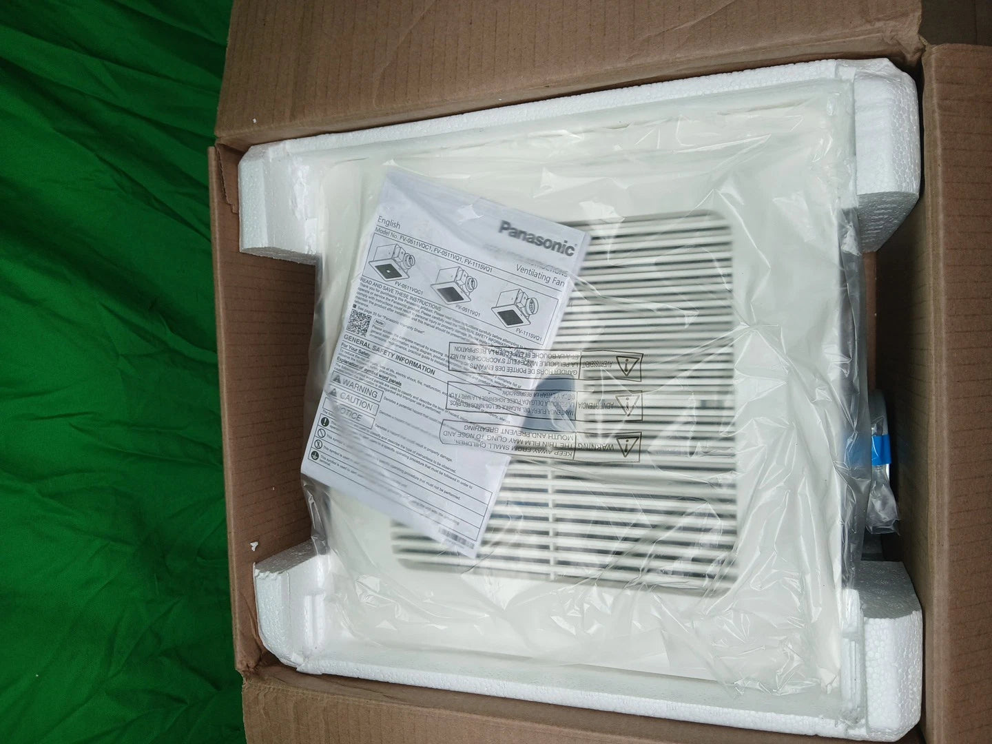 Panasonic FV-0511VQC1 110 CFM 0.3 Sone Ceiling Mounted Exhaust NEW OPEN BOX
