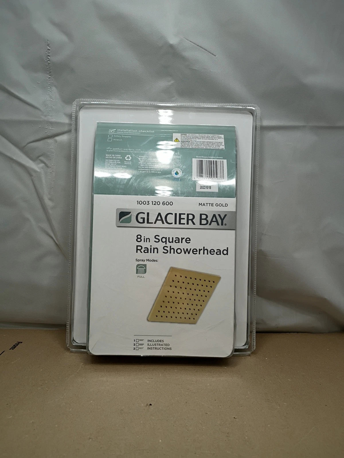 Glacier Bay Modern 8.8 inch Single Wall Mount Fixed Shower Head in Matte Gold