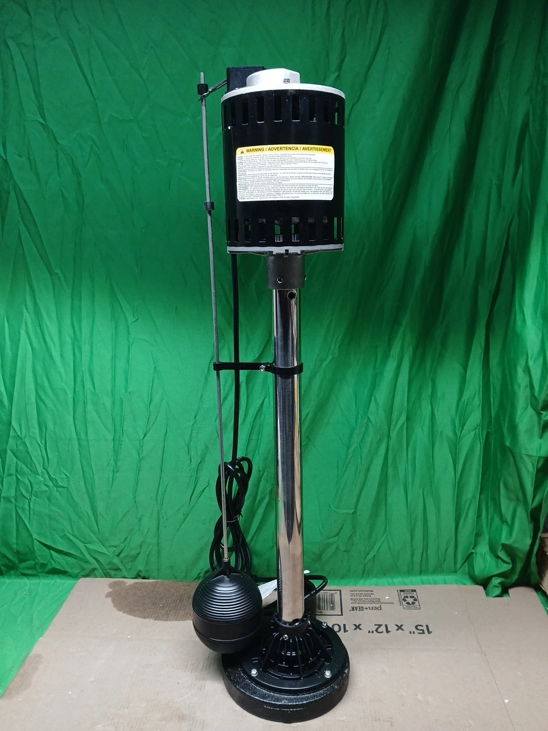 LEO 1/2 HP Pedestal Pump With stainless steel and cast iron base