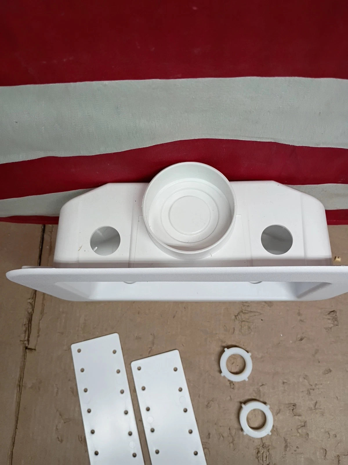 Oatey 38120 Centro Washing Machine Outlet Box Face Plate Brackets Fittings White