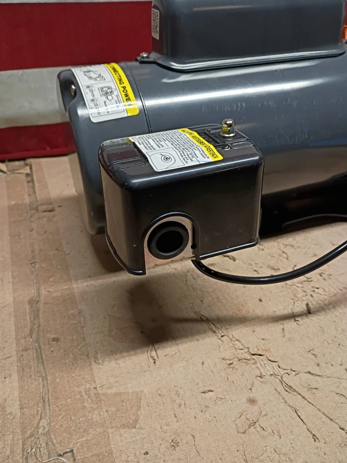 LEO UJm100-2, 1 HP Shallow Well Jet Pump, Open Box