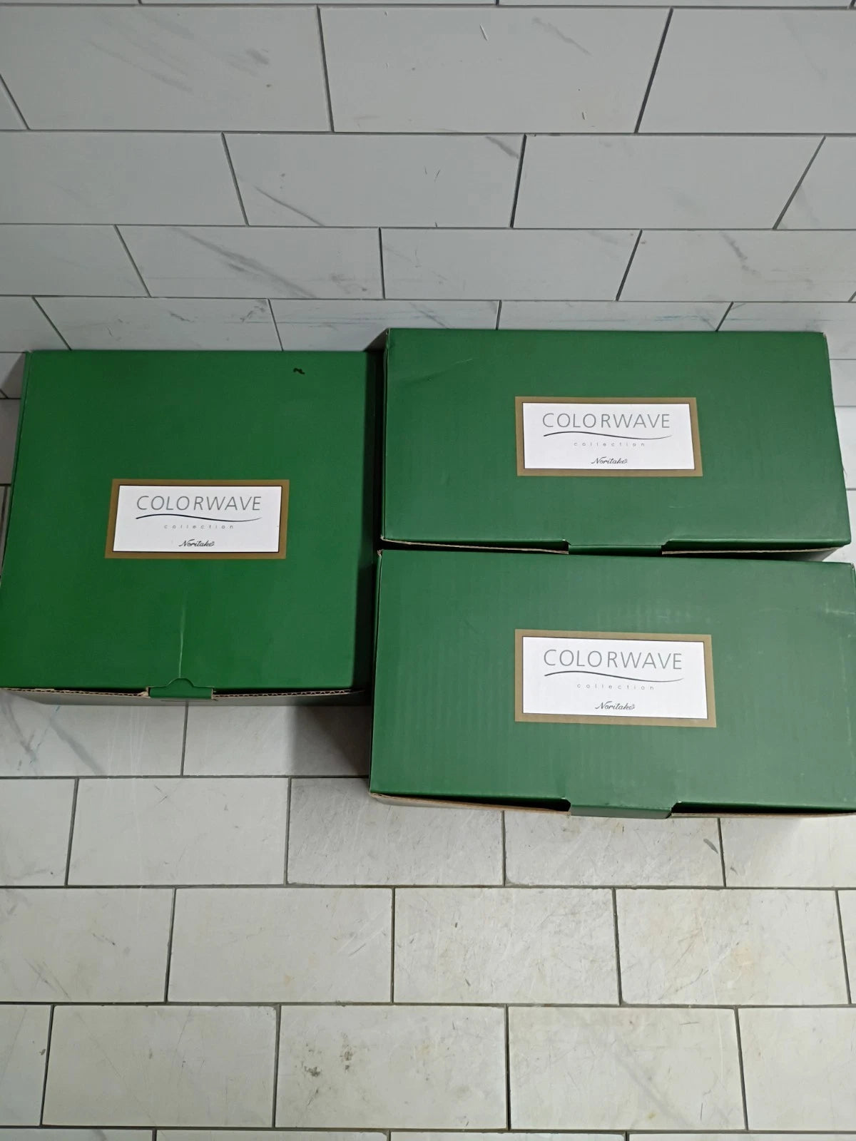 Colorwave Collection Noritake, Ice 8099 New Open Box, Read