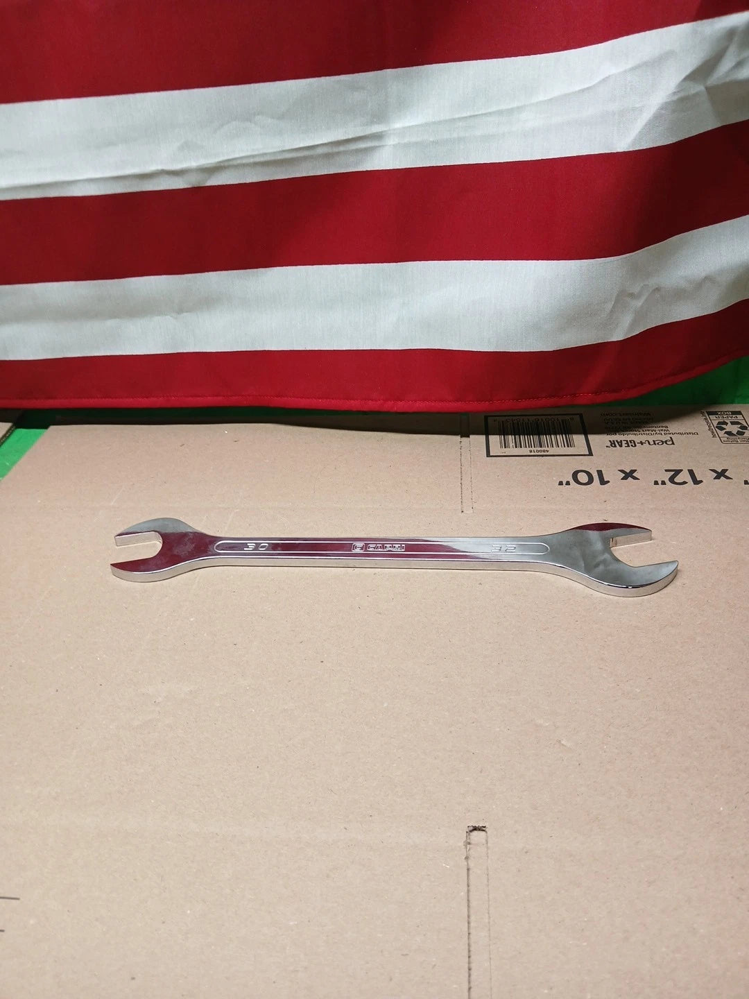 30 mm x 32 mm Super-Thin Open End Wrench, Metric