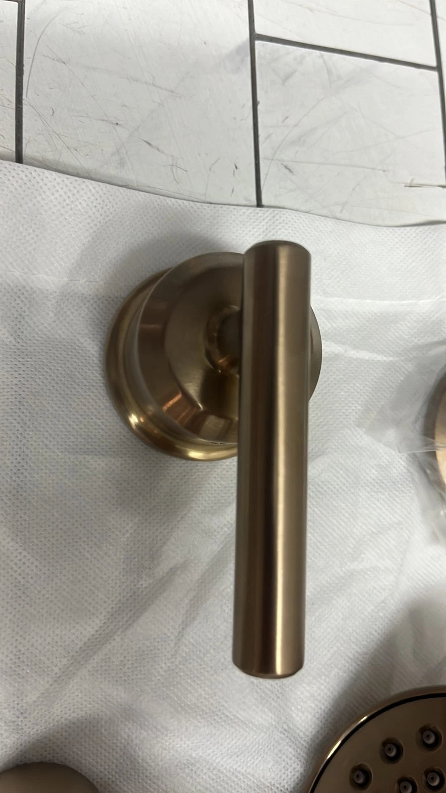 Moen T2903EPBZG Gibson Bronzed Gold Shower kit *READ Description*