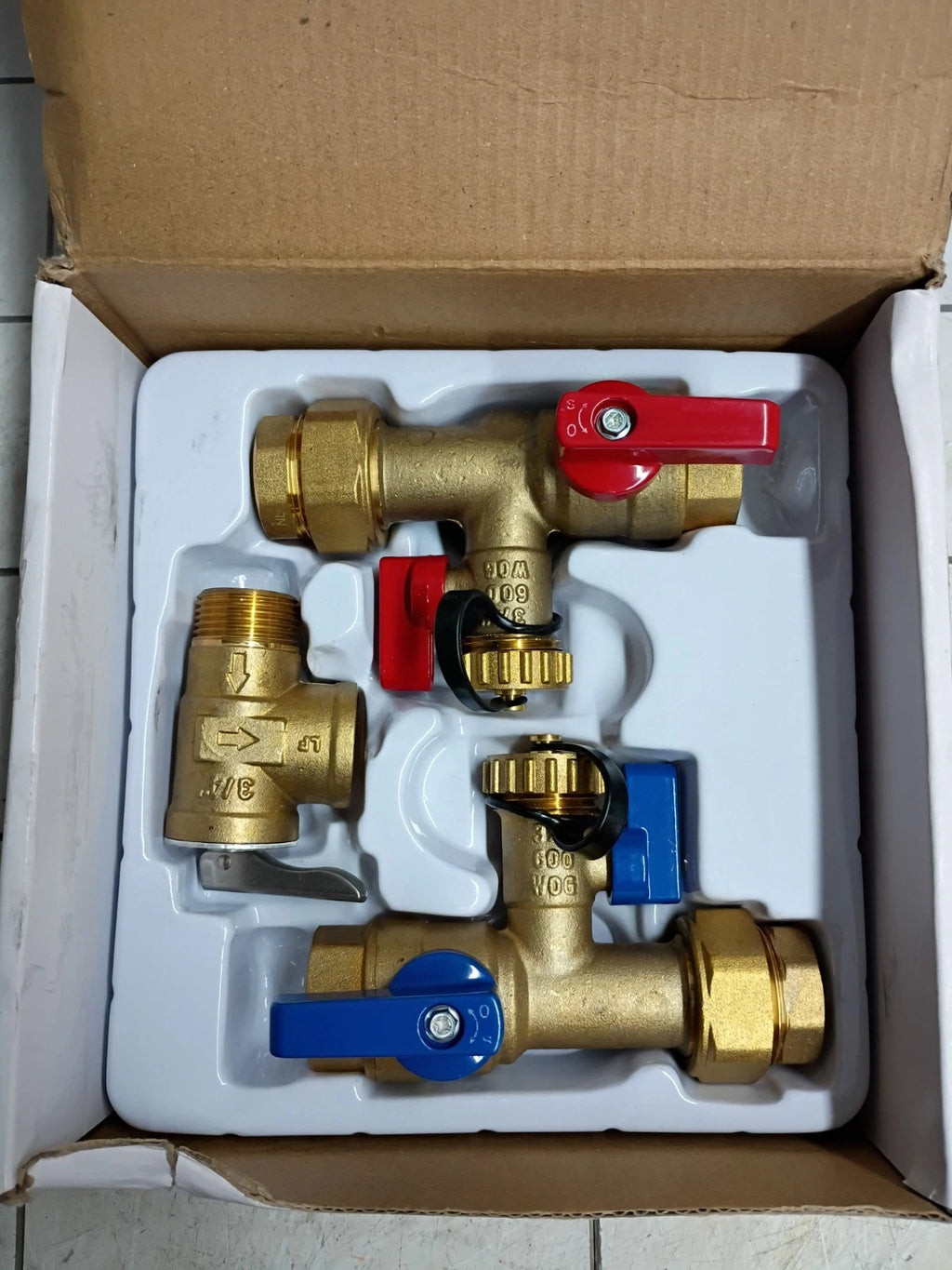 LEGEND VALVE Tankless Water Heater Isolation Valve Kit 101-251NL Open Box