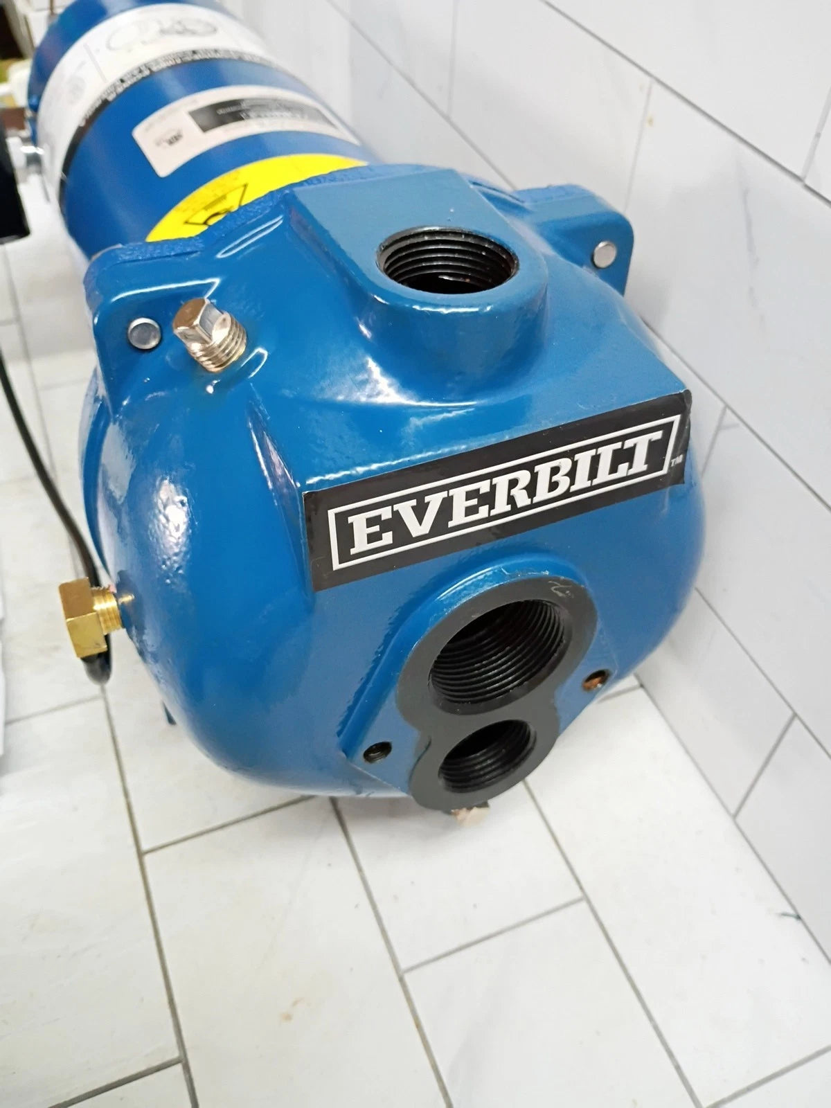 Everbilt HDCWJ10 1 HP Professional Convertible Jet Pump. Open Box