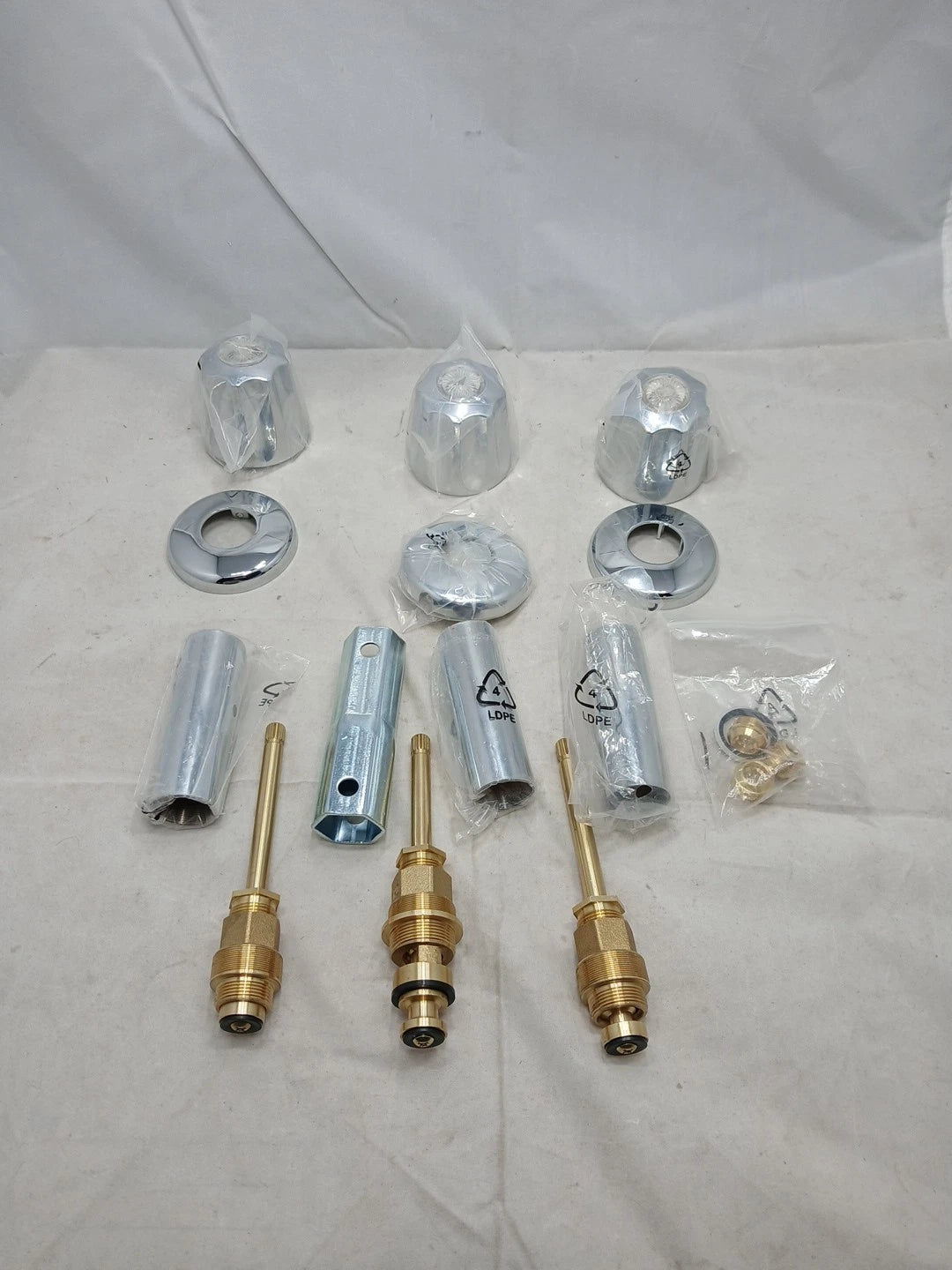 NEW OB Tub/Shower Remodeling Kit for Pfister Verve - CHROME - 39617 (ob)