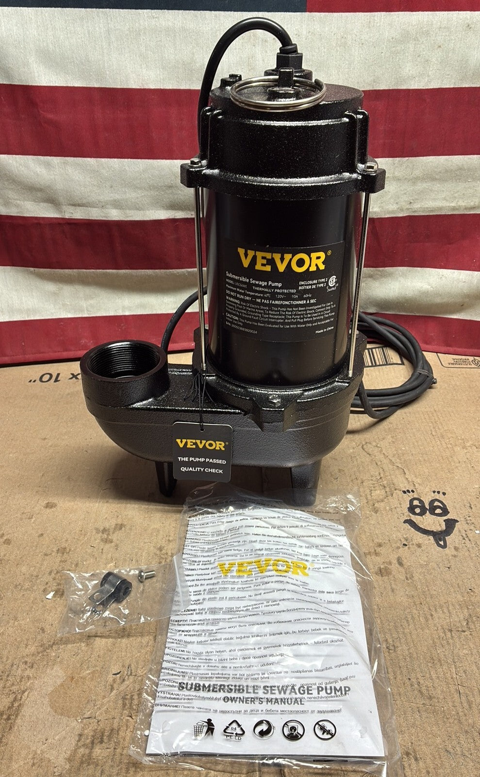 VEVOR USC56WE Submersible Sewage Pump, 3/4 HP, 5880 GPH, 1050W, OB