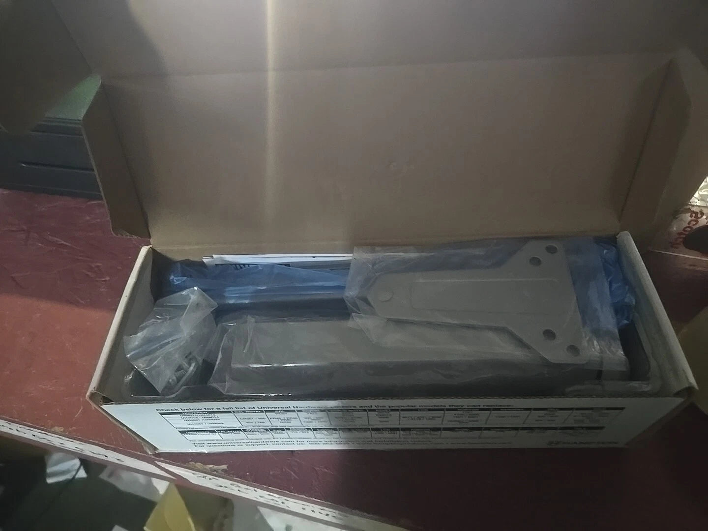 Universal Hardware Medium-Duty Commercial Door Closer Aluminum UH4051