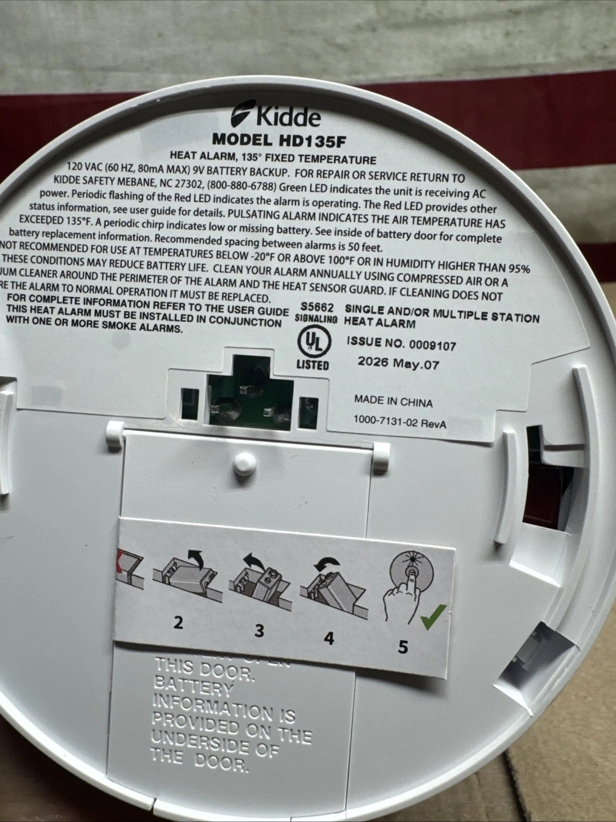 Kidde HD135F Heat Alarm Detector, Hardwired with Battery Backup & 2 LEDs