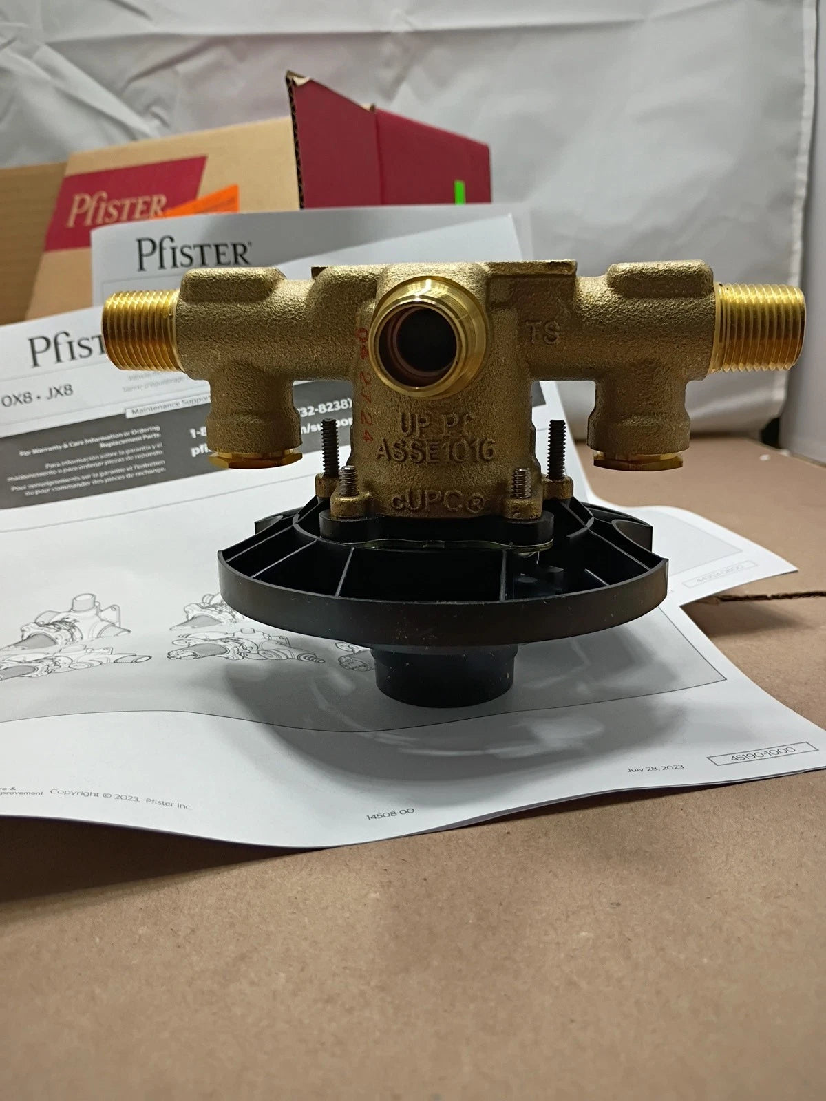 Pfister 0X8-340A Ceramic Disc Shower Valve Body Rough-In Valve Open Box