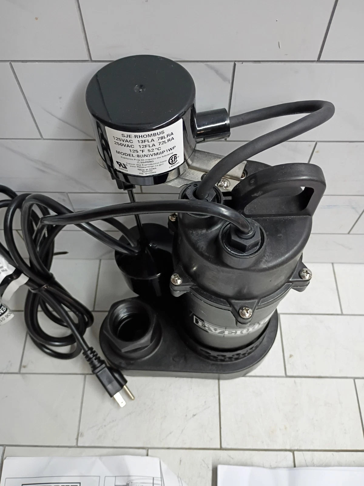 Everbilt HDSP50V 1/2 HP Submersible Sump Pump Thermoplastic Vertical , Open Box.