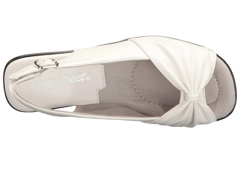 Easy Street womens size 11 M Fantasia healed sandals white 1.25” heel