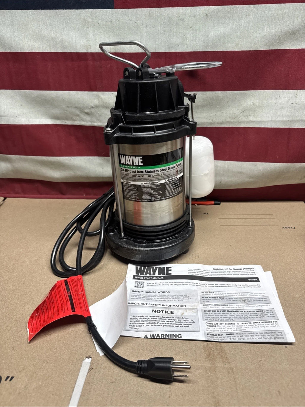 Wayne 3/4 HP Corrosion Resistant Submersible Sump Pump 5490 GPH 15 PSI CDU980E