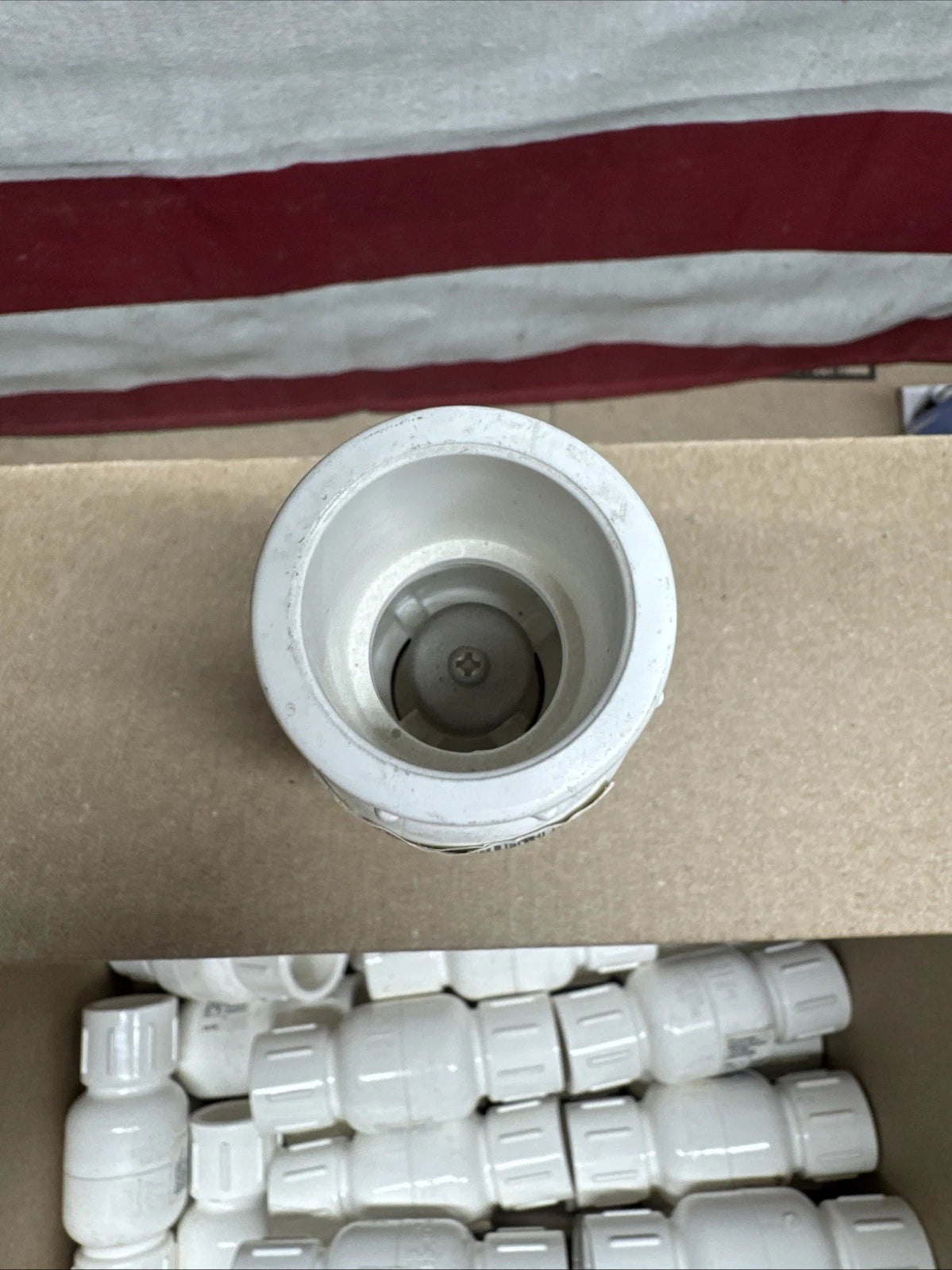 Everbilt 3/4" Slip PVC VALVE (LOT OF 25) (Z)