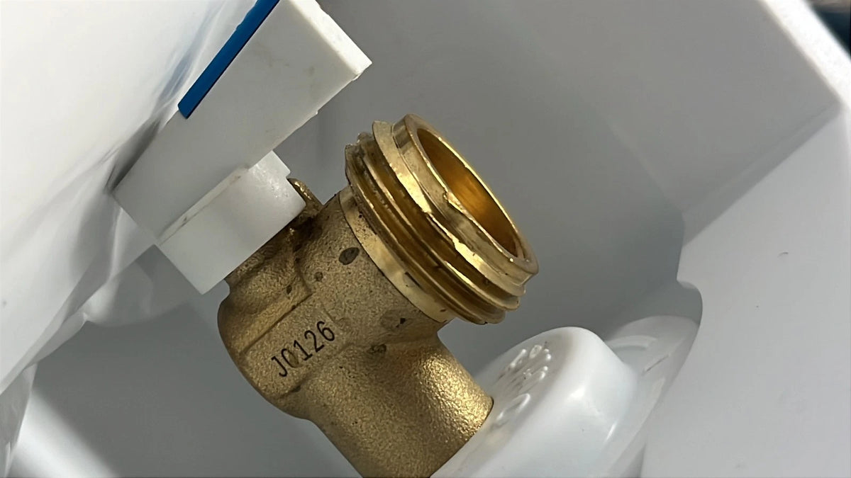 Everbilt 1/2 Brass SWT/MNPT Washing Machine Outlet open box READ DESCRIPTION*