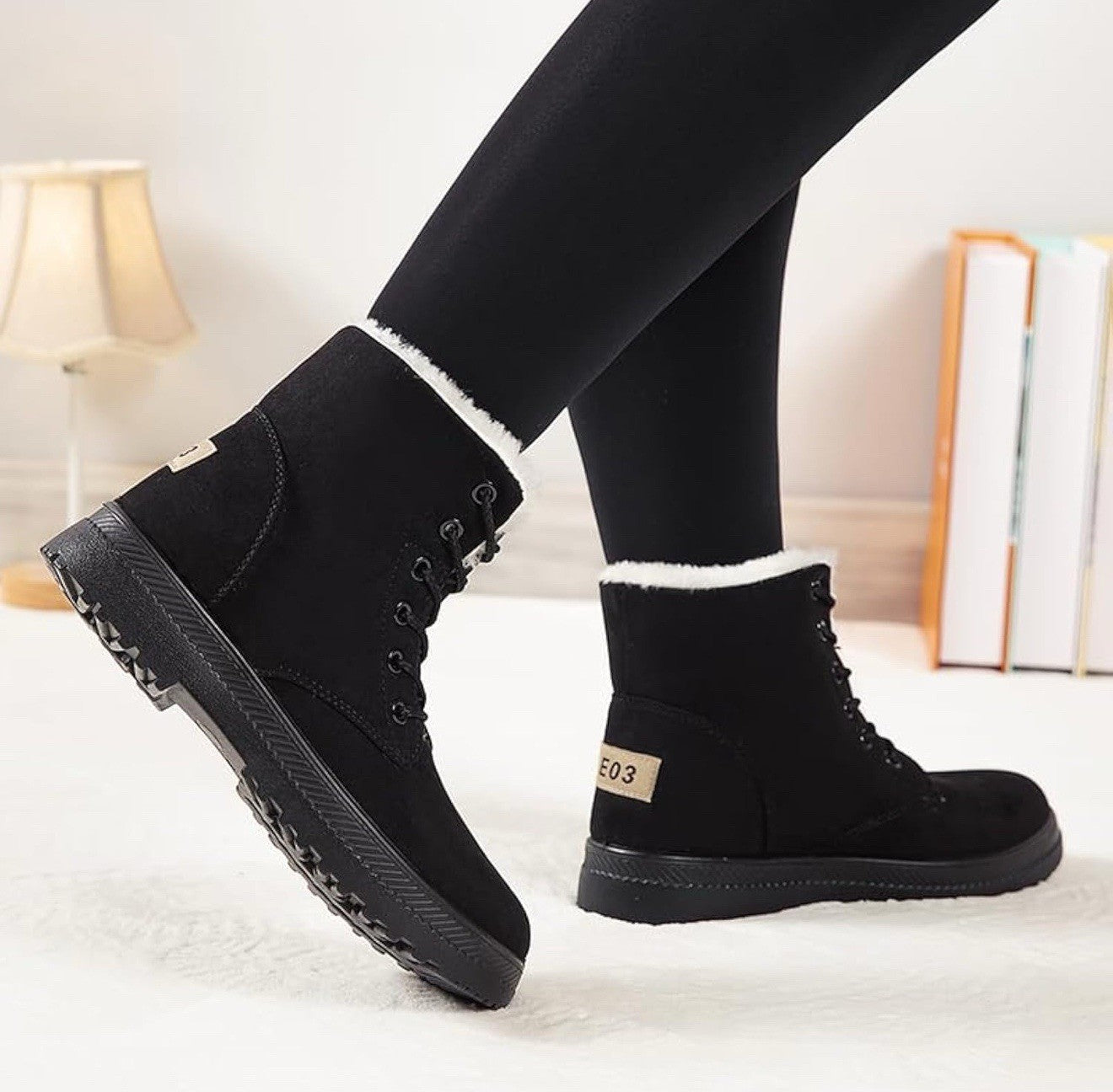 Women’s size 11 insulated thickened warm Black suede flat Soles snow boot cotton