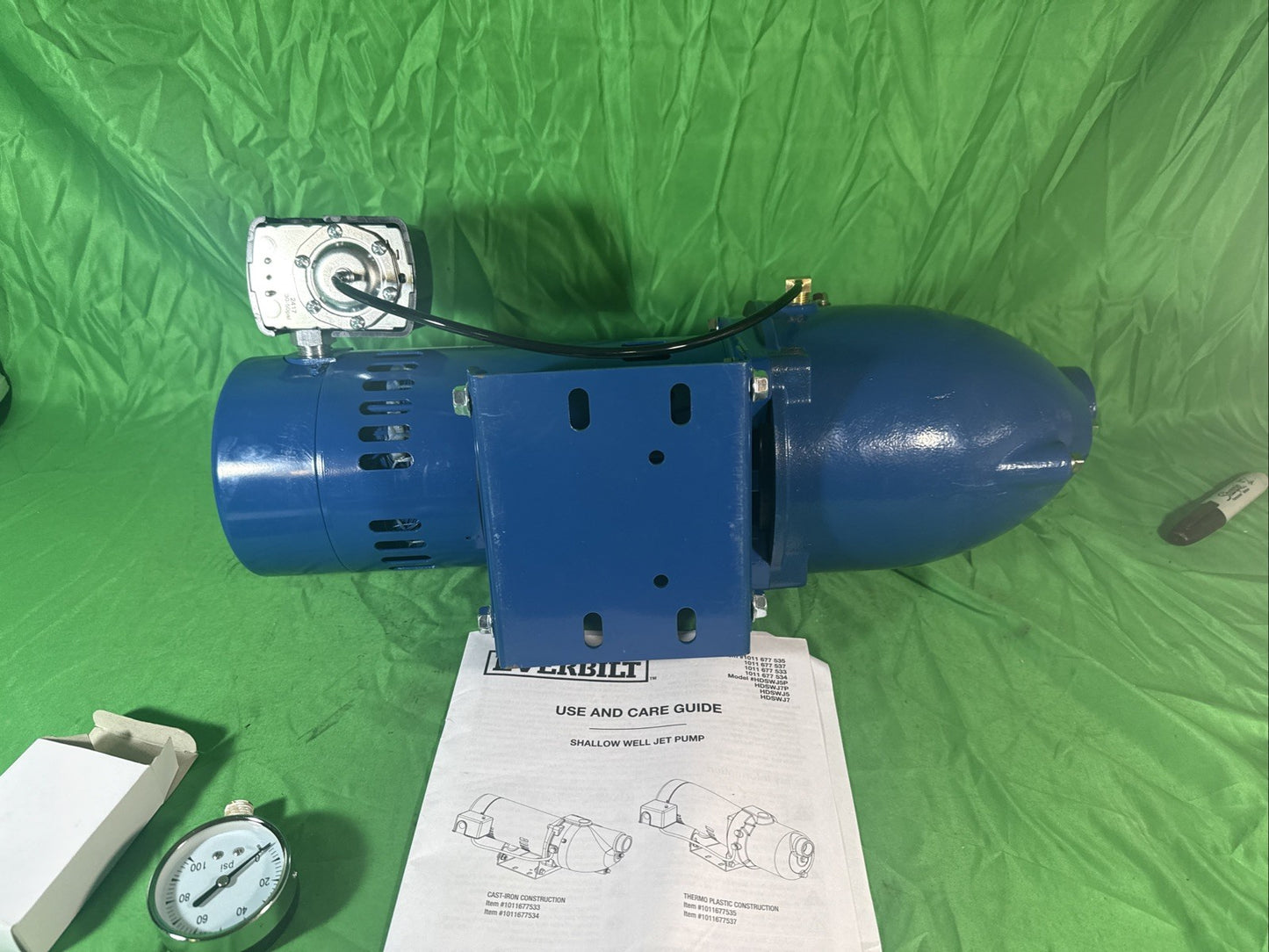 Brand New Everbilt 3/4 HP Cast Iron Shallow Well Jet Pump HDSWJ7