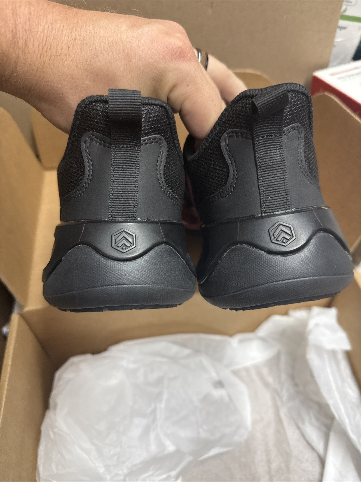 Larnmern Women’s Steel Toe Safety Shoes Non-slip Light Weight Size 9