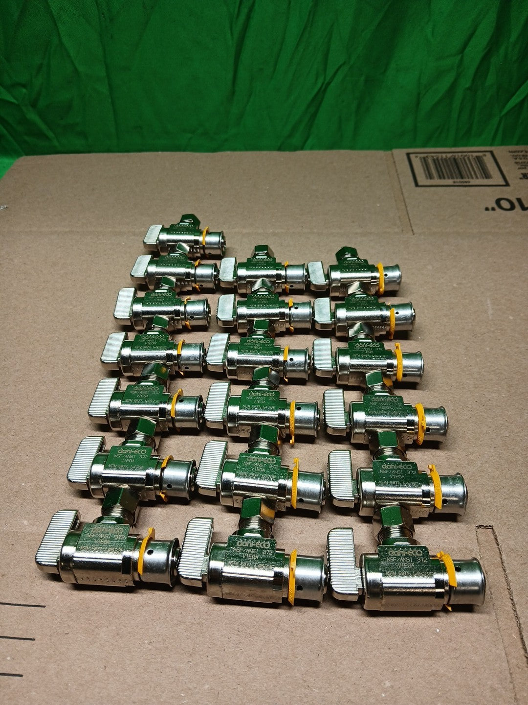 LOT OF 19 1/2" PEX Press x 3/8" OD Angle Stop Valve, Lead-Free