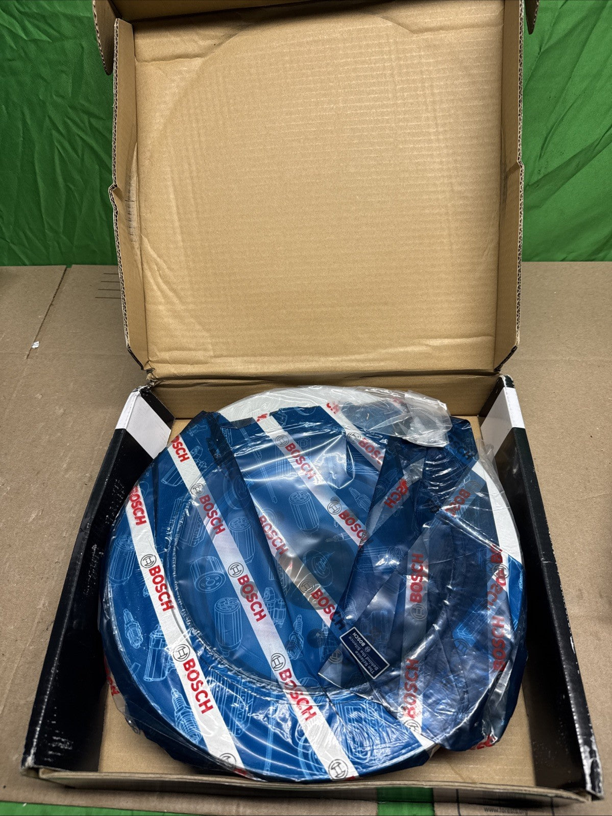 One (1): Disc Brake Rotor Rear Bosch OEM/GENUINE 26010746 0986UB0740 .