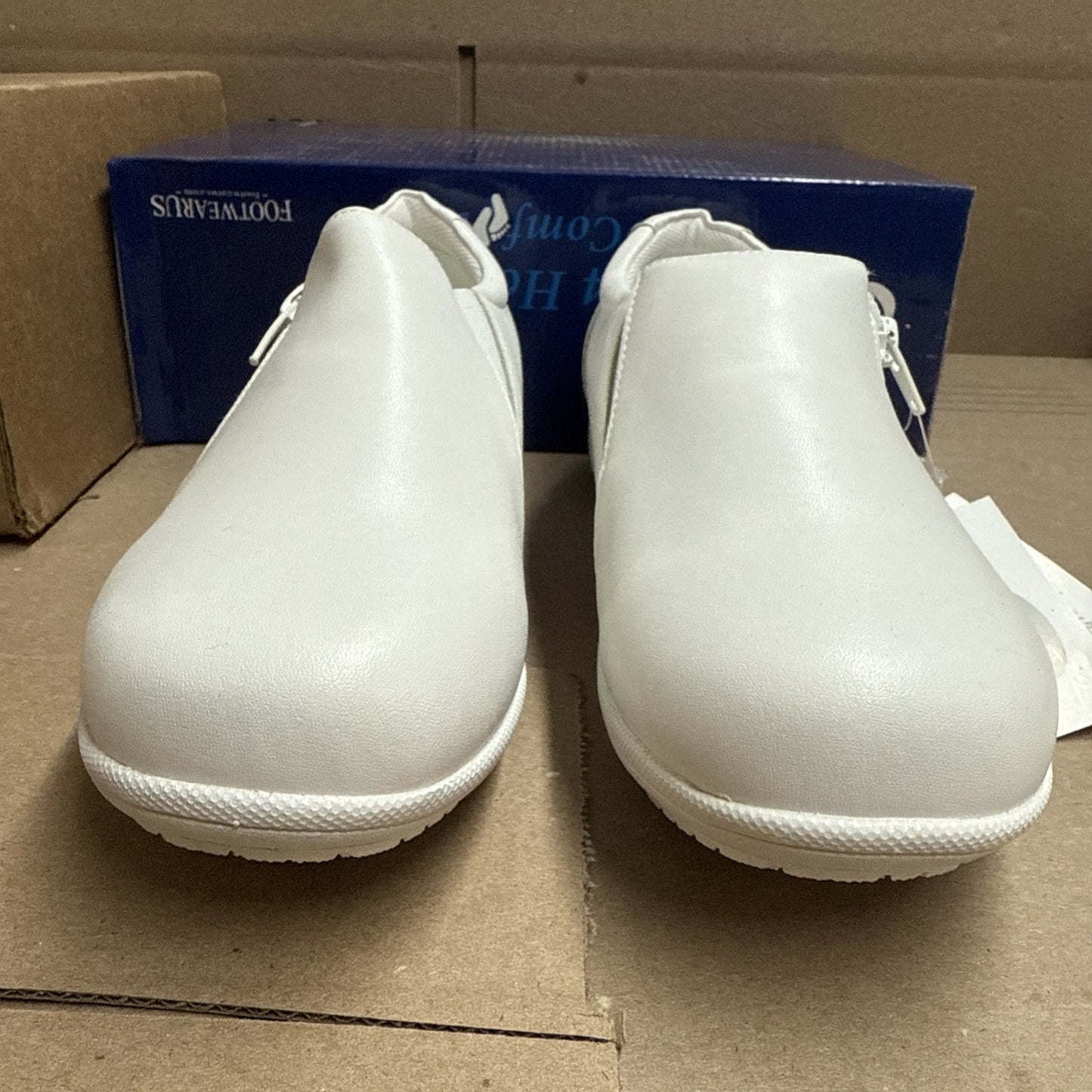 24 HOUR COMFORT Ester Women's 9 Wide Width Slip-On Leather Loafers Nurse