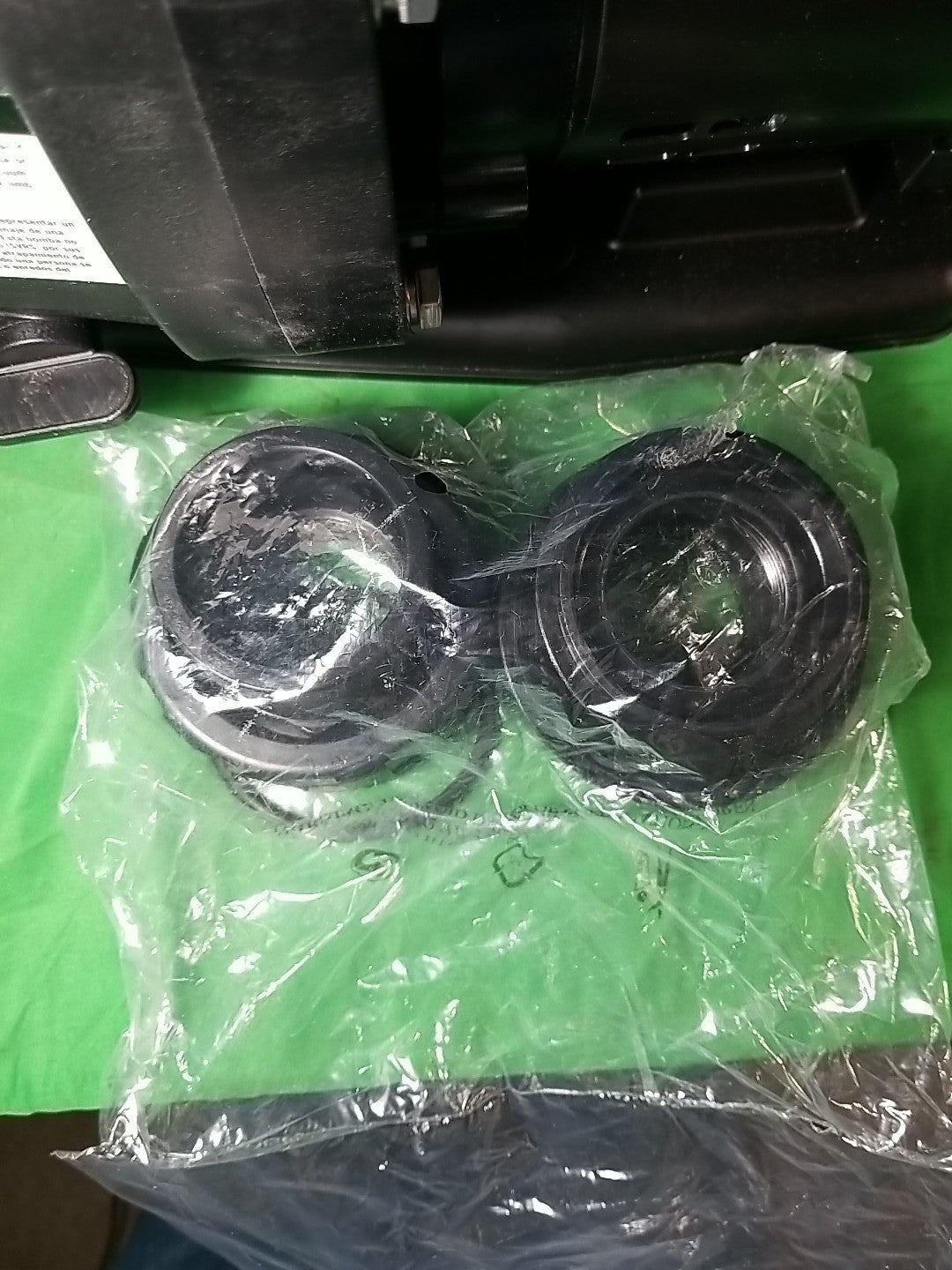 Everbilt Pool Pump Fan-Cooled Motor 1.5 HP 230V Has Unions.