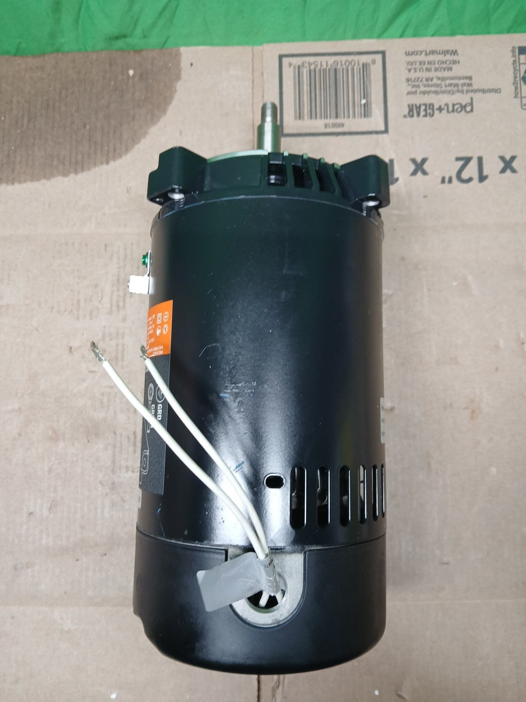 VEVOR 0.75HP Pool Pump Motor, 3450 RPM High Speed, 115V (8 Amps) / 230V (4...