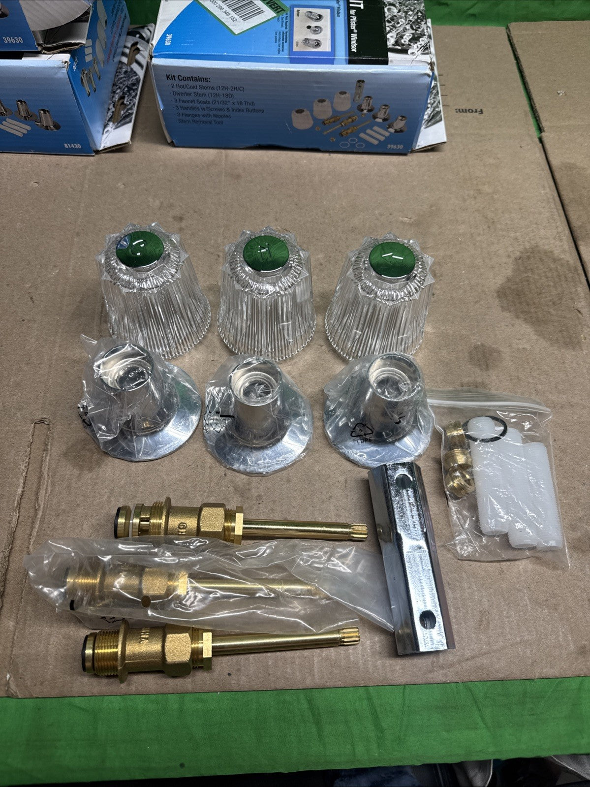 Danco Tub & Shower Remodeling Kit For Pfister Windsor 39630 Complete Kit