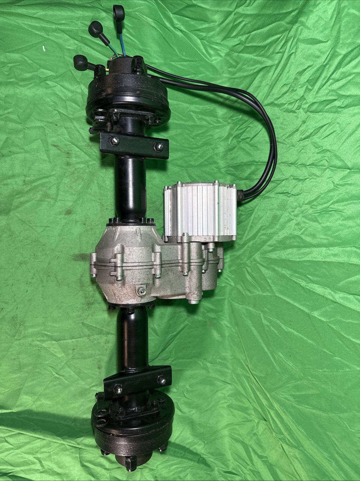 RYOBI RM300E 30” 48v 1000w Rear Transaxle ASSY. 997290001