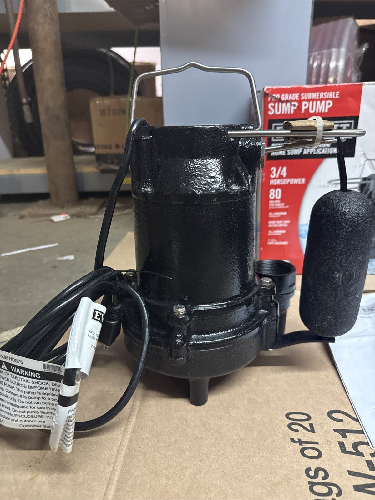 Everbilt 3/4HP Cast-Iron Pro-Grade Submersible Sump Pump 1004 120 345 HDS75