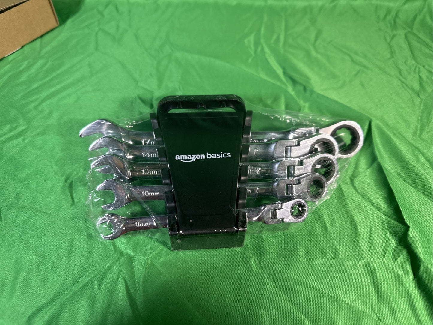 5-Piece Flexible Ratchet Wrench Set - Durable Chrome Finish, Metric Sizes