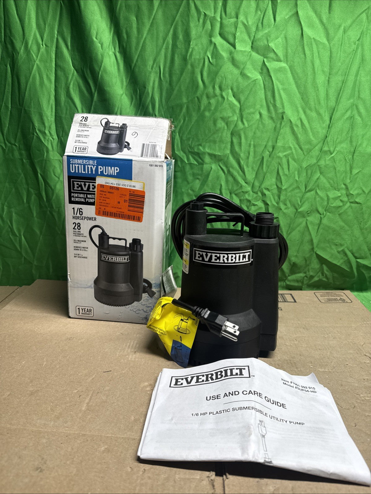Everbilt 1/6 HP Plastic Submersible Utility Pump NEW OPEN BOX.