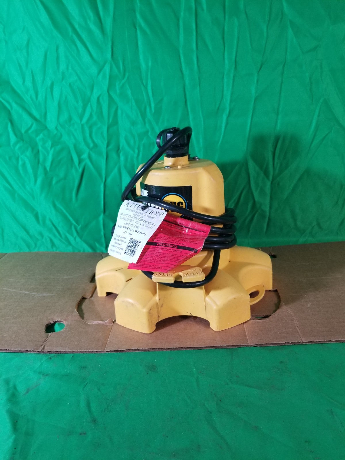 Wayne 1/6 HP WaterBUG Submersible Utility Pump with Multi-Flo Technology USED