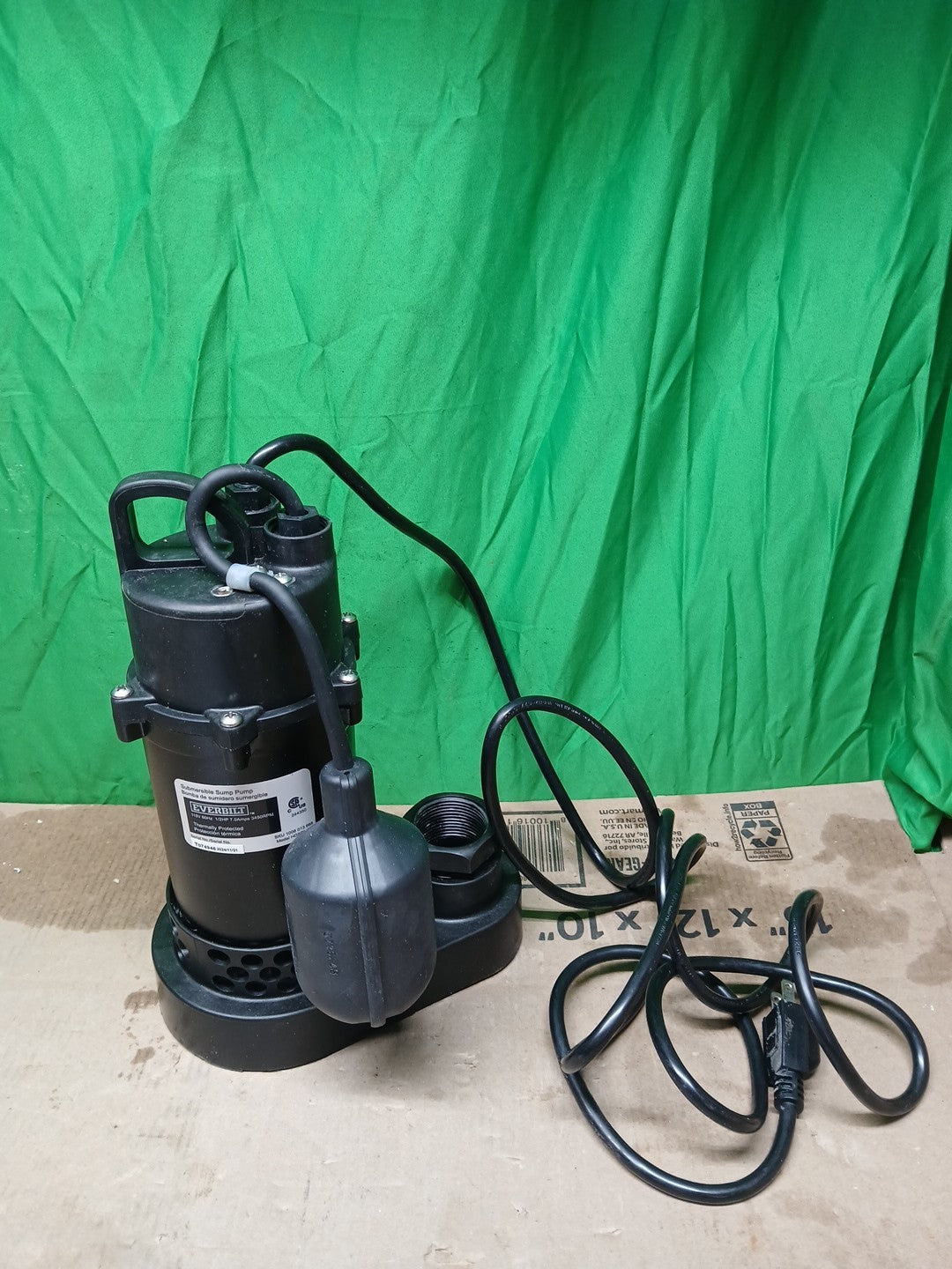 Everbilt 1/2 HP Corrosion Resistant Aluminum Sump Pump w/ Teather Float Switch_